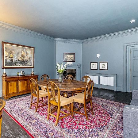 Leinster Apartment, 7 Henrietta Street, Dublin City Centre Eksteriør billede
