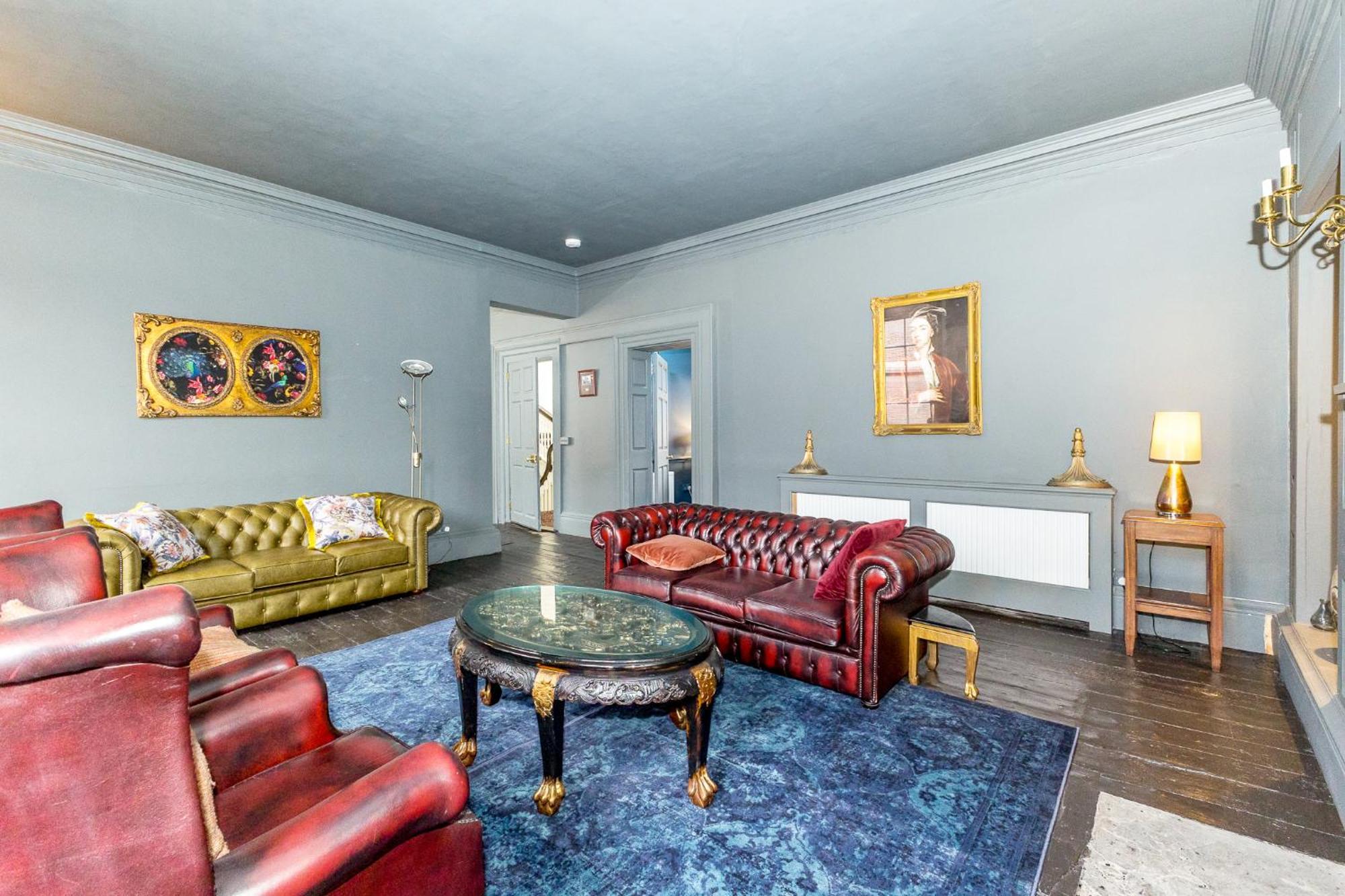 Leinster Apartment, 7 Henrietta Street, Dublin City Centre Eksteriør billede
